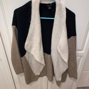 Atmosphere Cardigan